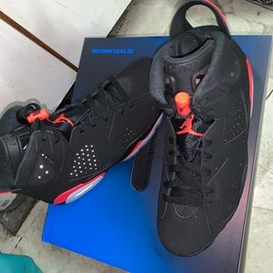 Infared 6s never worn sizes 8-9.5